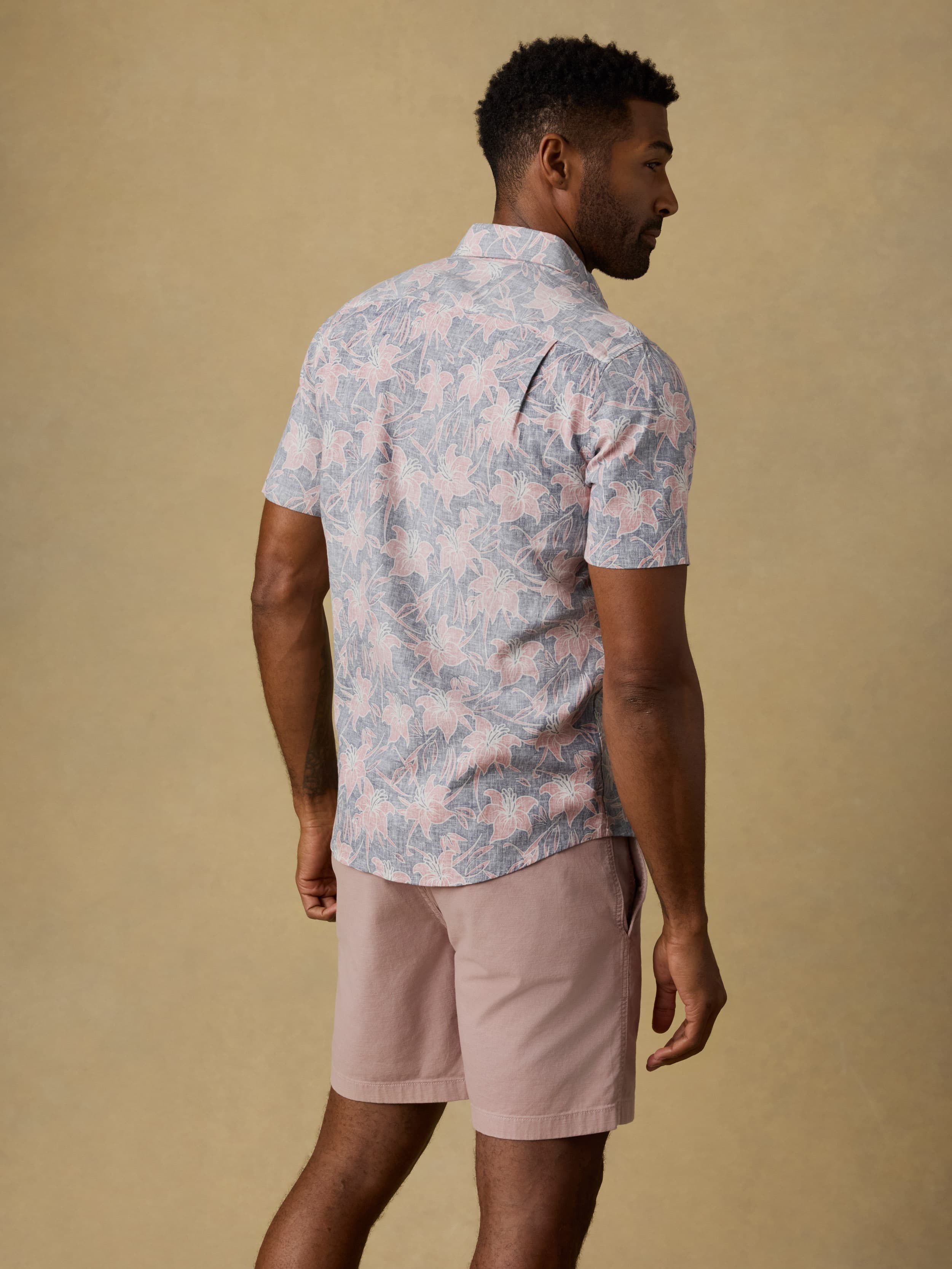 Short-Sleeve Breeze Shirt - Navy Red Lotus